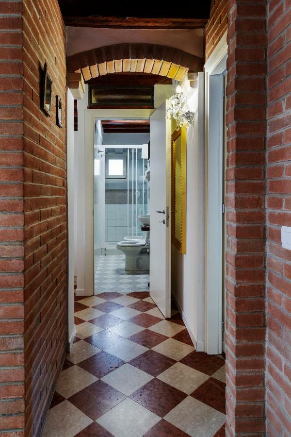 Antico Caminetto Biennale Apartamento